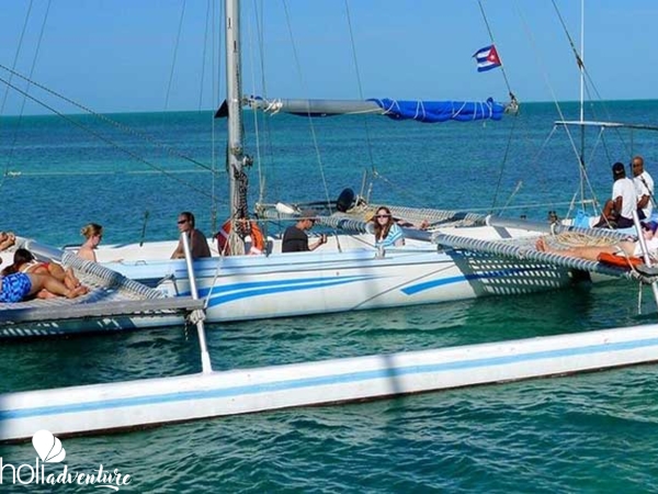  - "Santa Lucia Coastline by Boat" Tour