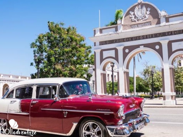 Cienfuegos Private Tour in American Classic Cars - "Cienfuegos" Private Tour in American Classic Cars