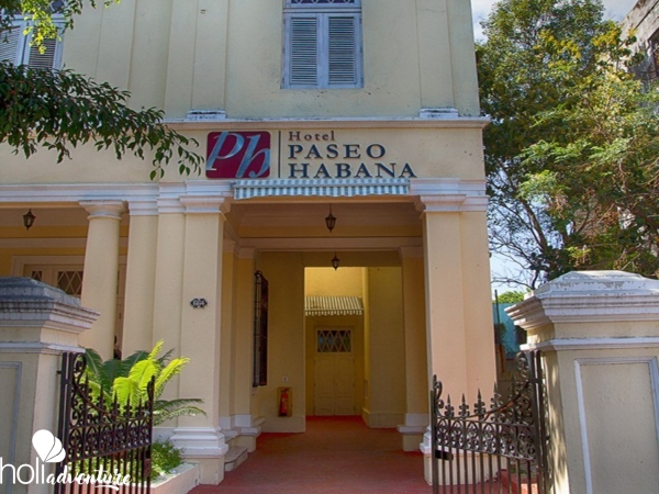 Panoramic hotel view - ISLAZUL PASEO HABANA Hotel