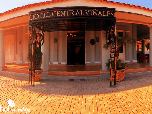 FRONT VIEW - VIÑALES CENTRAL Hotel