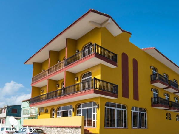 Entrance Hotel View - Hostal RÍO MIEL