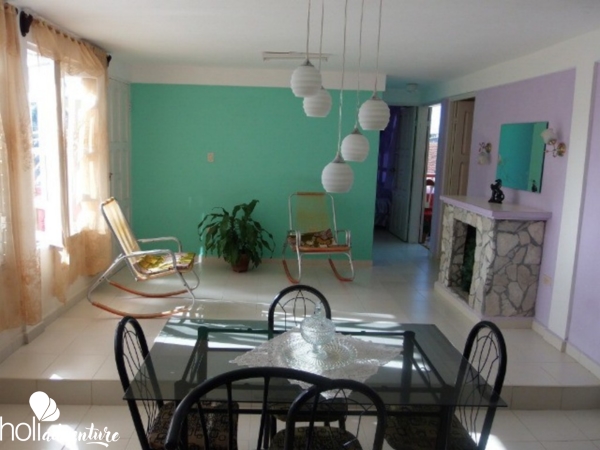 House dining room - Casa Jaquelin y Adrián