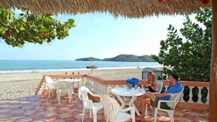 Beach Bar (Marea del Portillo hotel section)