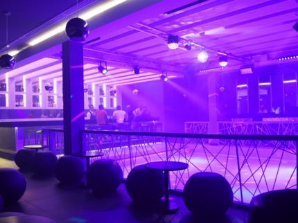 Bar Disco.