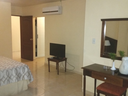 Semi suite Room