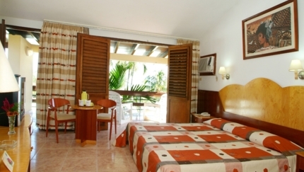 Tropical Room