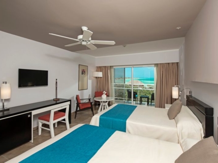 DOUBLE KIDS FREE Room