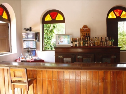 Lobby Bar