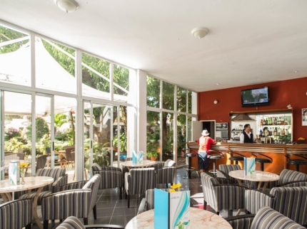 Lobby Bar