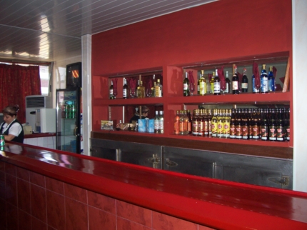 Pool Bar