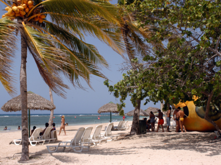 Beach Bar 2