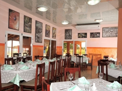 A la carte international Restaurant