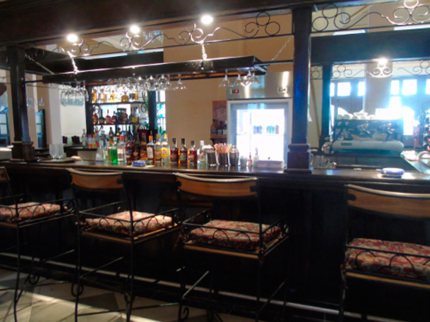 Lobby Bar