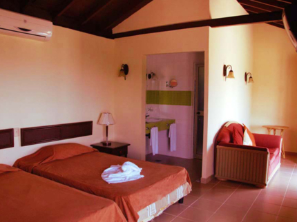STANDARD VALLEY VIEW Room