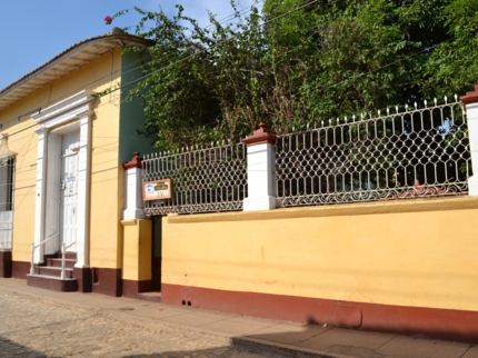 Hostal Colina, ANTONIO MACEO (Gutiérrez), No. 374