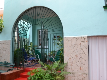 Casa Guevara Alba B & B, CALLE 5ta F, No. 9611