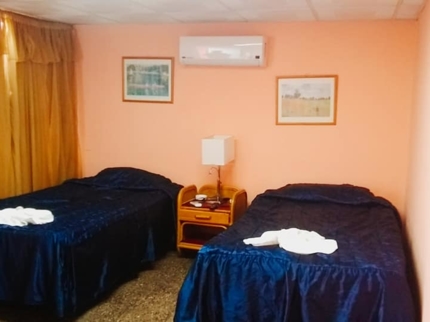 CABIN ROOM