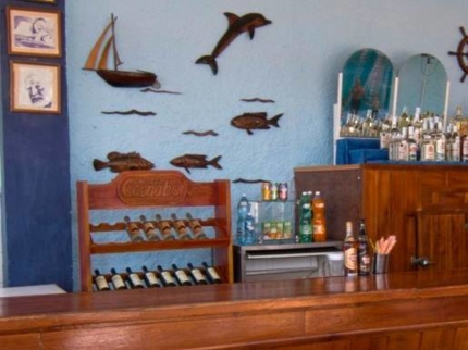 Lobby Bar..